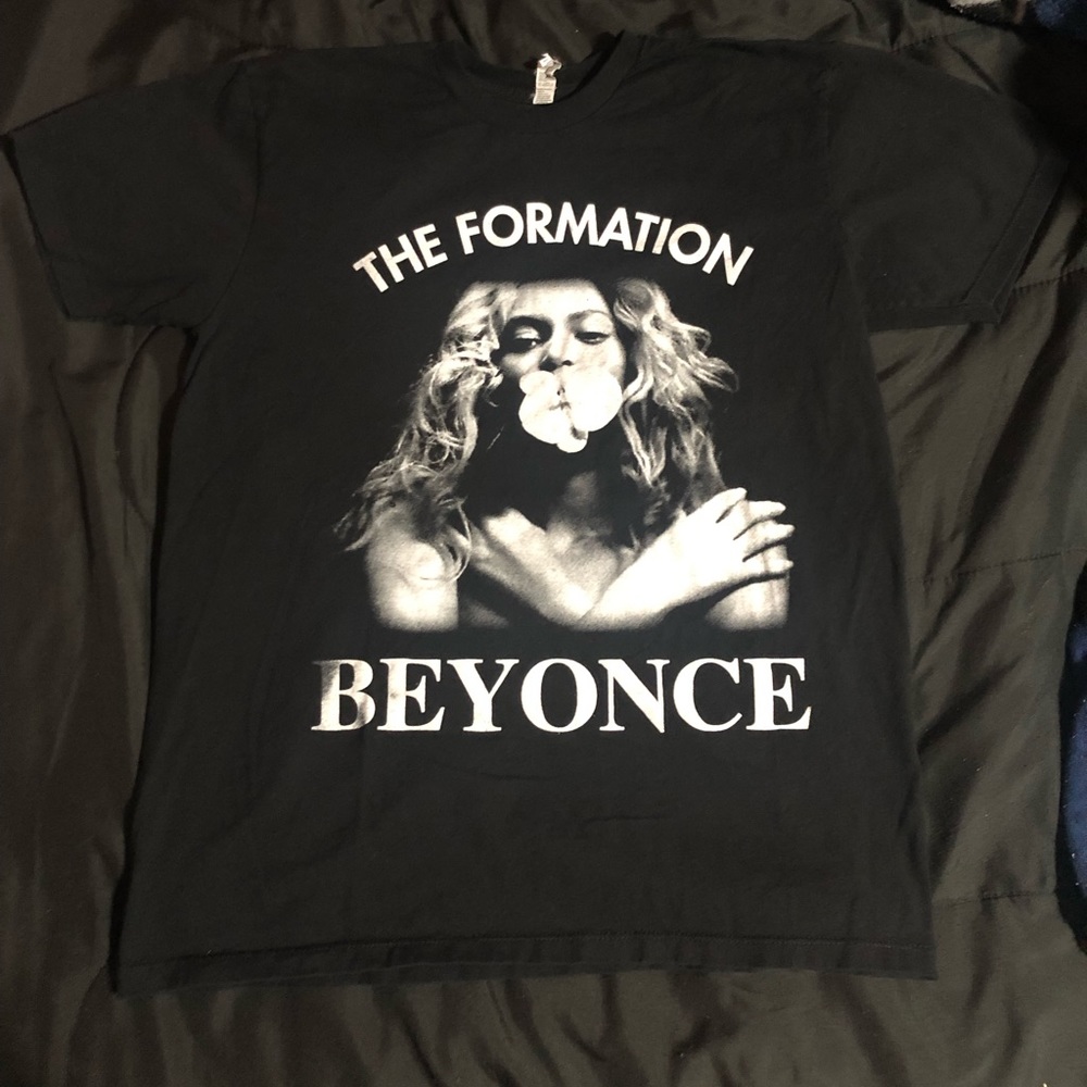 Beyoncé tour shirts (2)
